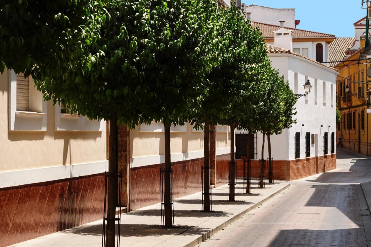 Quivir Apartamentos Deluxe Casa Del Arco Andujar Exterior photo